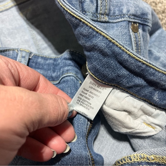 Judy Blue Distressed Boot Cut Light Wash Stretch Jeans Womens 15/32 - Picture 7 of 10